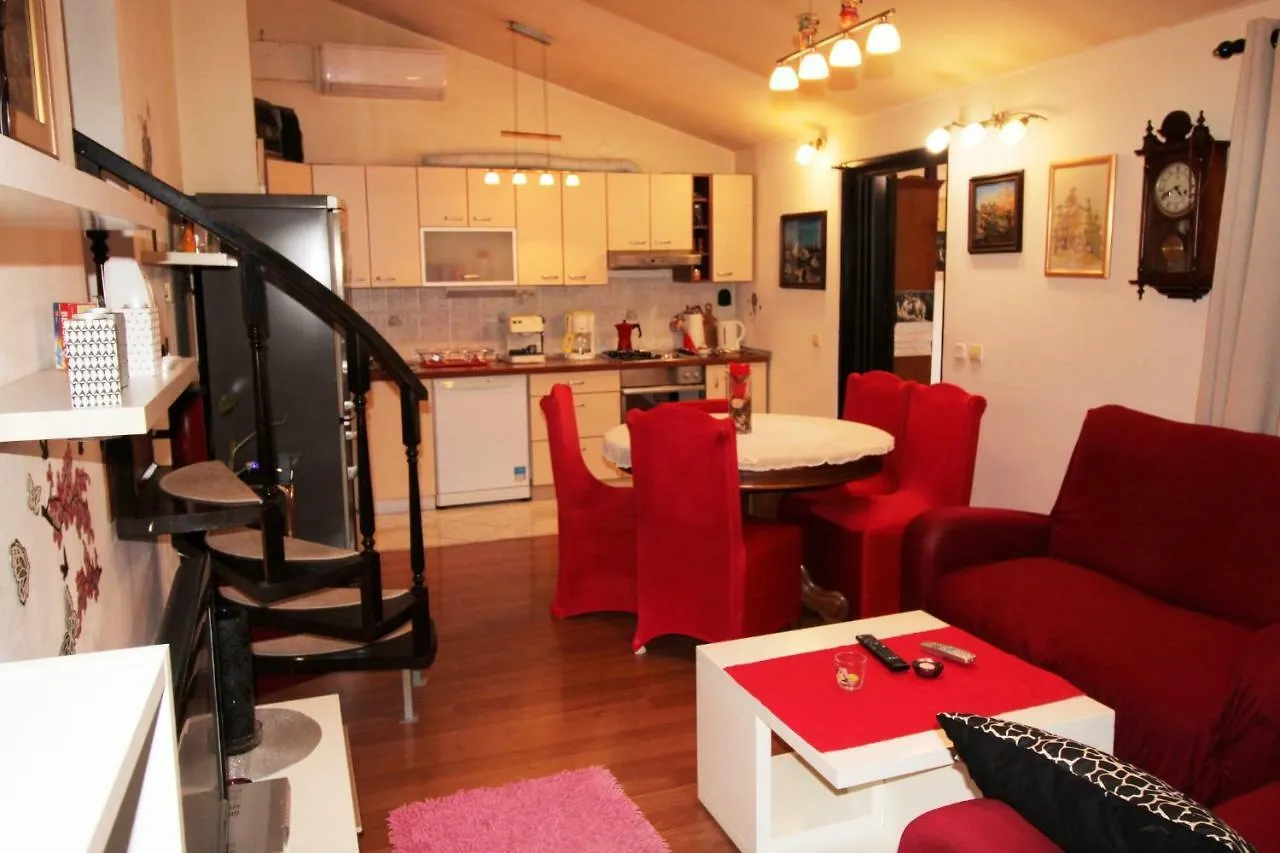 Apartman Dijana contacts